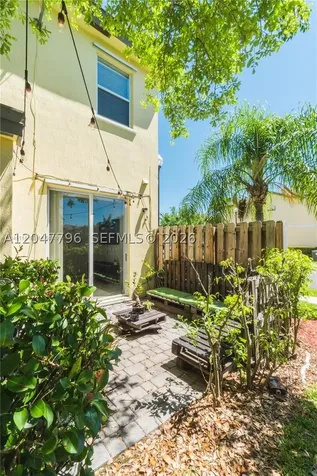 3065 SE 1 Drive Homestead FL 33033