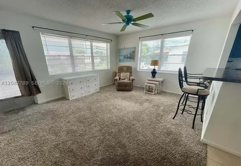 31 Windsor B West Palm Beach FL 33417