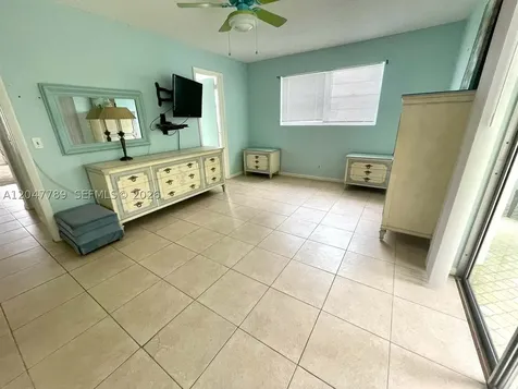 31 Windsor B West Palm Beach FL 33417