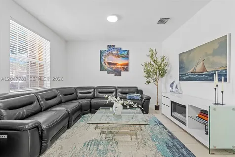9133 SW 227th Street Cutler Bay FL 33190