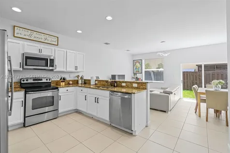 9133 SW 227th Street Cutler Bay FL 33190