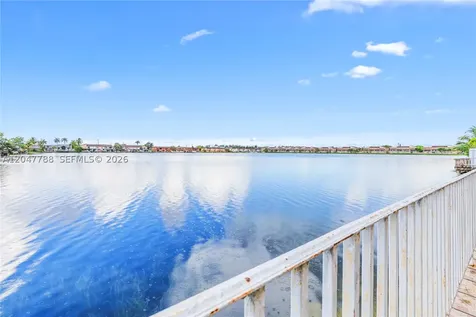 5580 W 26th Court Hialeah FL 33016
