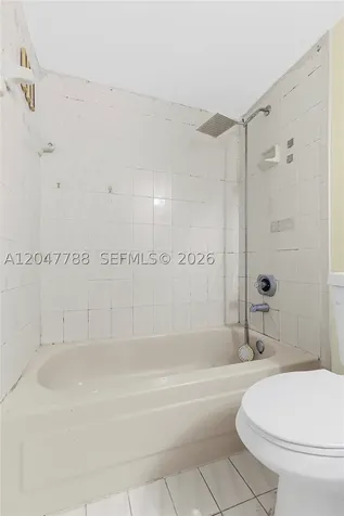 5580 W 26th Court Hialeah FL 33016