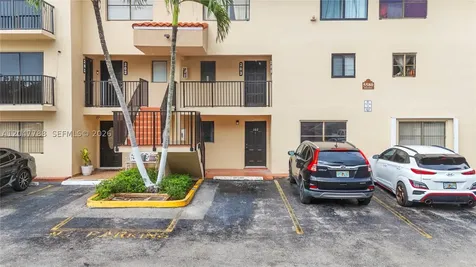 5580 W 26th Court Hialeah FL 33016