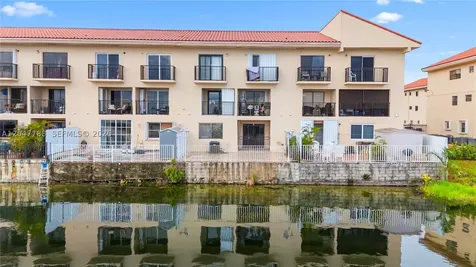5580 W 26th Court Hialeah FL 33016