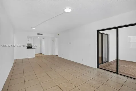 220 Lakeview Drive Weston FL 33326