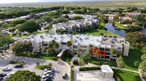 220 Lakeview Drive Weston FL 33326