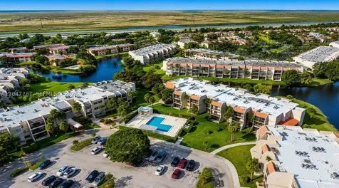 220 Lakeview Drive Weston FL 33326