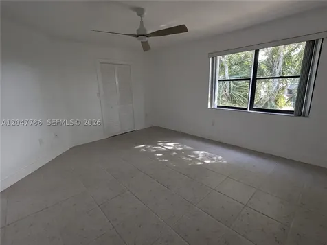 10237 NW 9th Street Circle Miami FL 33172