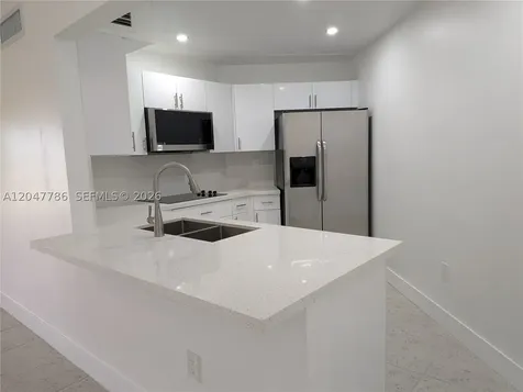 10237 NW 9th Street Circle Miami FL 33172