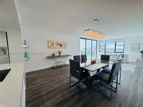 3625 N Country Club Drive Aventura FL 33180