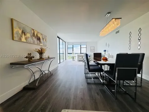 3625 N Country Club Drive Aventura FL 33180