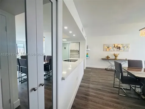 3625 N Country Club Drive Aventura FL 33180