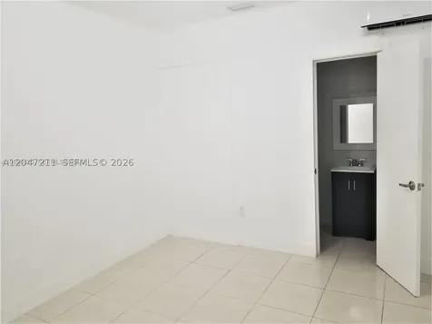 1829 NW 4th Street Miami FL 33125