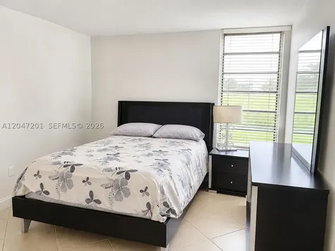 8870 Fontainebleau Boulevard Miami FL 33172