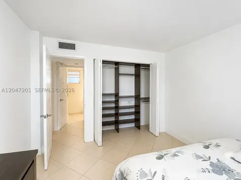 8870 Fontainebleau Boulevard Miami FL 33172