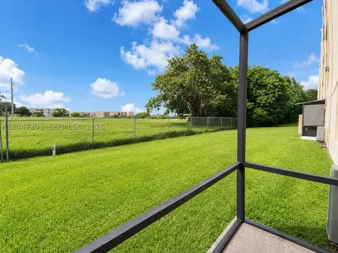 8870 Fontainebleau Boulevard Miami FL 33172