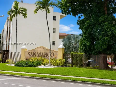 8870 Fontainebleau Boulevard Miami FL 33172