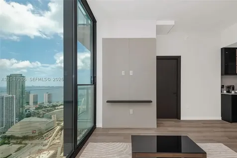 20 NE 11 Street Miami FL 33132
