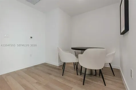20 NE 11 Street Miami FL 33132
