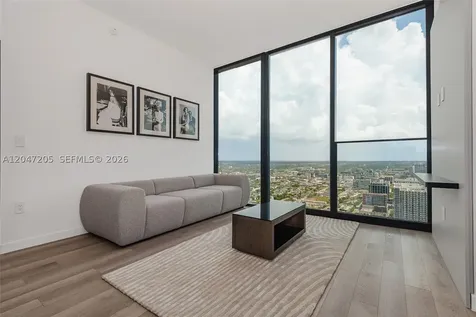 20 NE 11 Street Miami FL 33132