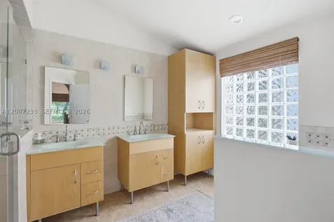 411 Bermuda Springs Drive Weston FL 33326
