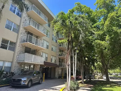 1805 Sans Souci Boulevard North Miami FL 33181