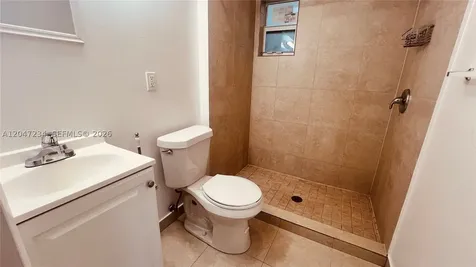 32 NE 169th Street North Miami Beach FL 33162