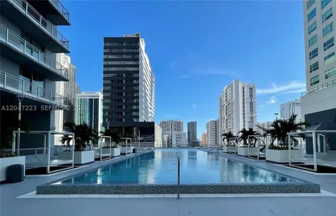 690 SW 1st Court Miami FL 33130