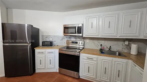 800 Parkview Drive Hallandale Beach FL 33009