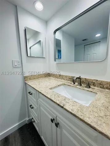 3675 N Country Club Drive Aventura FL 33180