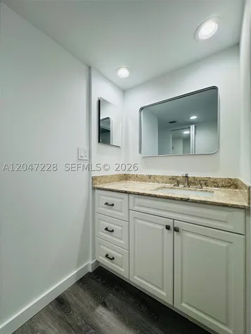 3675 N Country Club Drive Aventura FL 33180