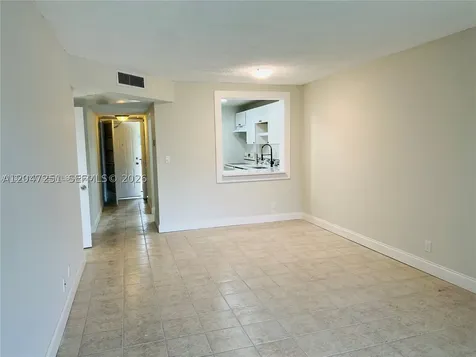 8025 S Colony Circle S Tamarac FL 33321