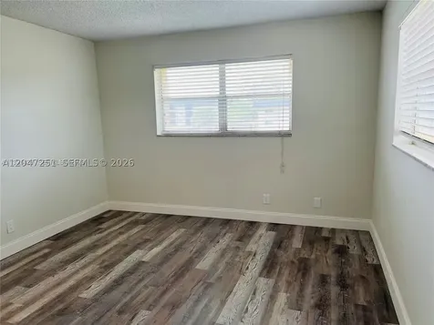 8025 S Colony Circle S Tamarac FL 33321