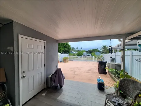 6691 W 15th Court Hialeah FL 33012