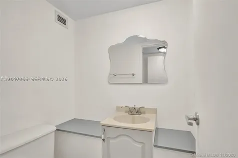 1228 West Avenue Miami Beach FL 33139