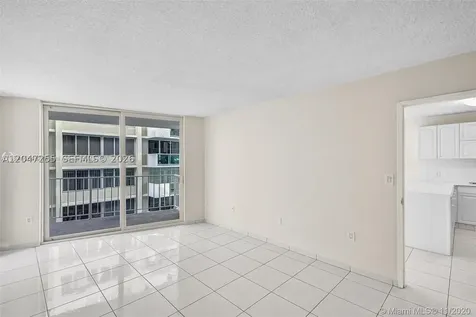1228 West Avenue Miami Beach FL 33139