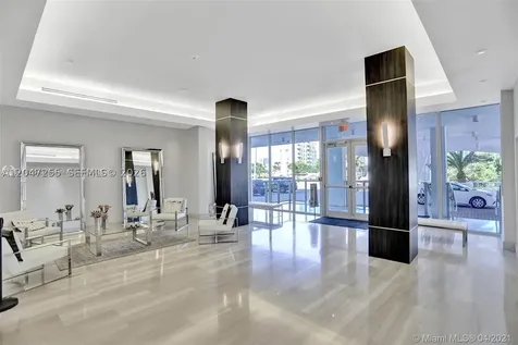 1228 West Avenue Miami Beach FL 33139