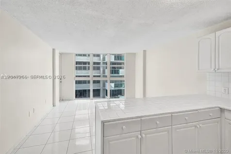 1228 West Avenue Miami Beach FL 33139