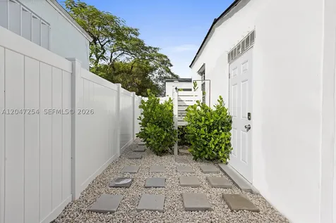 794 NW 45th Street Miami FL 33127