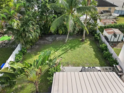 794 NW 45th Street Miami FL 33127