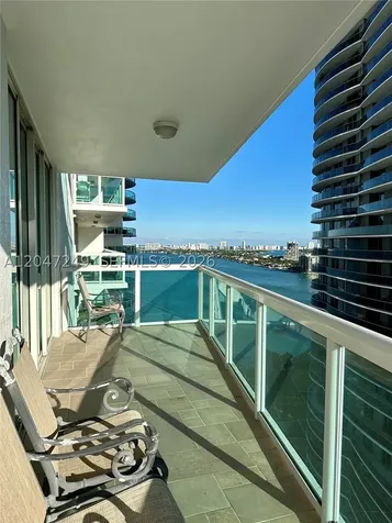 1800 N Bayshore Drive Miami FL 33132