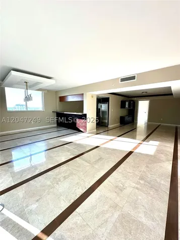 1800 N Bayshore Drive Miami FL 33132