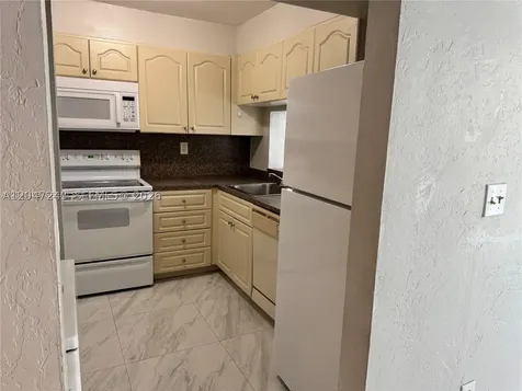 11800 SW 18th Street Miami FL 33175