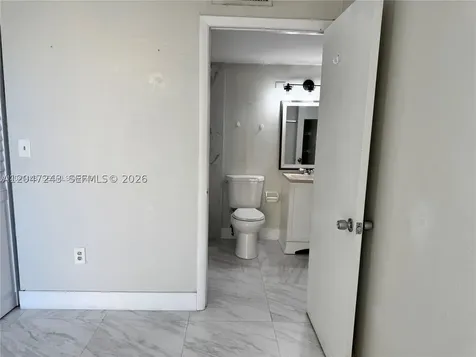 11800 SW 18th Street Miami FL 33175