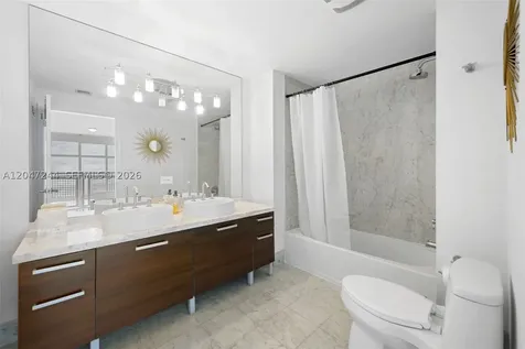244 Biscayne Boulevard Miami FL 33132