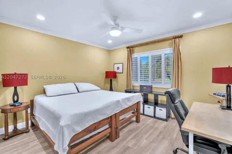 17710 SW 63rd Manor Southwest Ranches FL 33331
