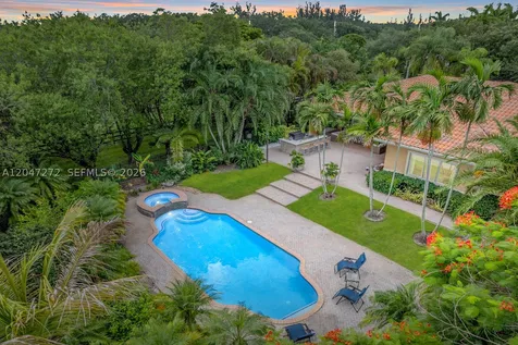 17710 SW 63rd Manor Southwest Ranches FL 33331