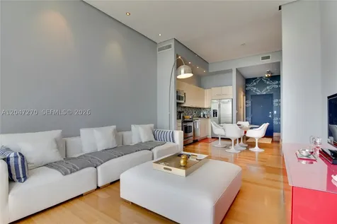 2001 Meridian Avenue Miami Beach FL 33139