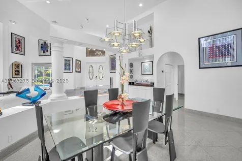 392 Coconut Circle Weston FL 33326